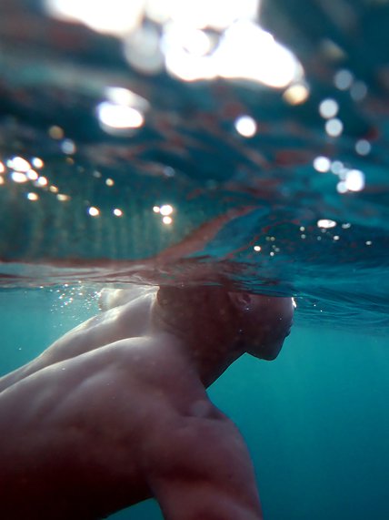 Fy23 Brand Campaign Wavemakers Ig Carousel Nadia Hugginsnadia Huggins Carousel Image 05